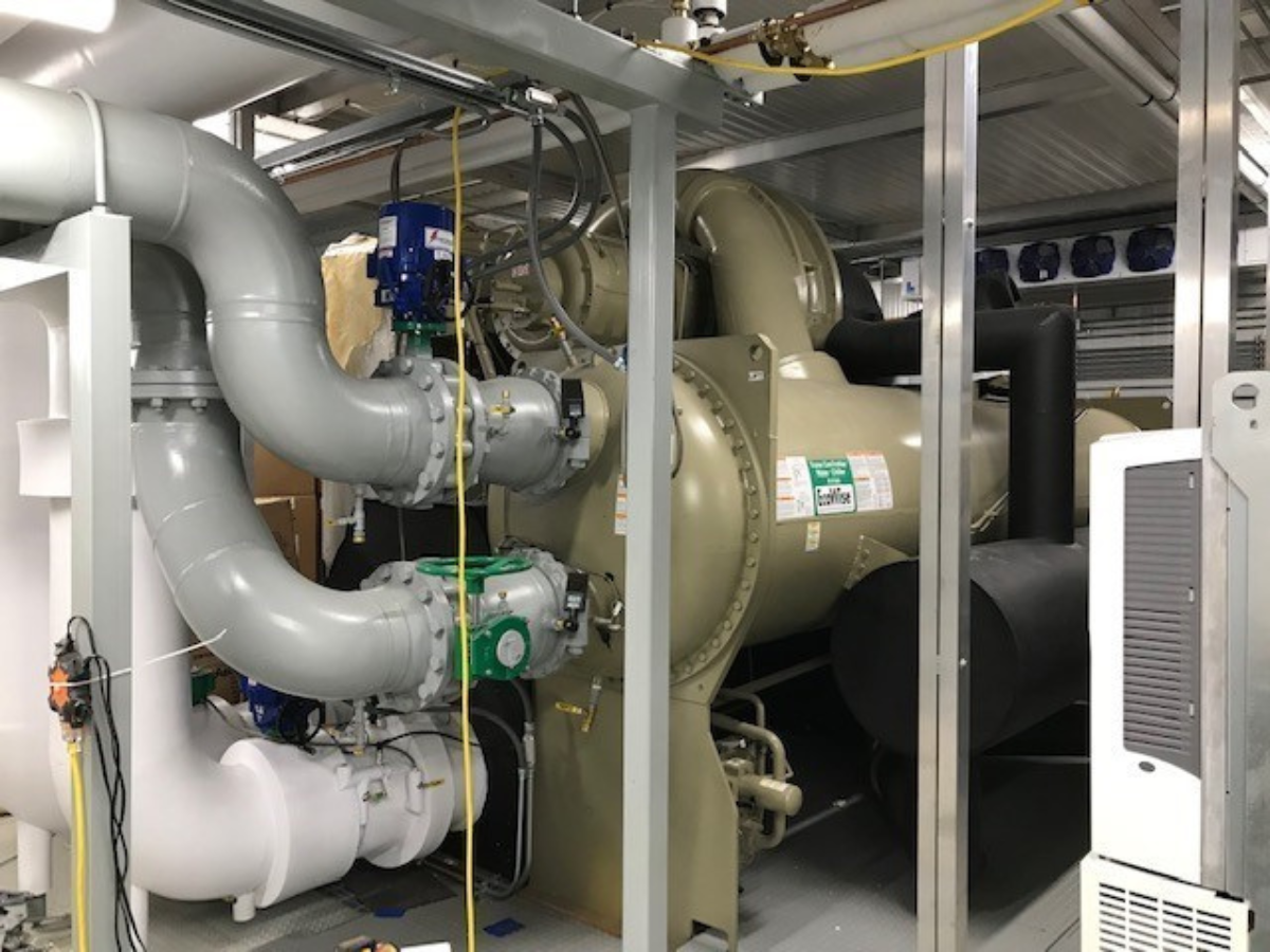 Custom air handling unit serving Chemours lab spaces